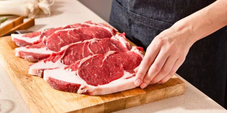 Usar carne roja para las varices